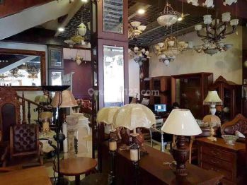 Dijual Ruko Dengan Design America Clasik Pd013037