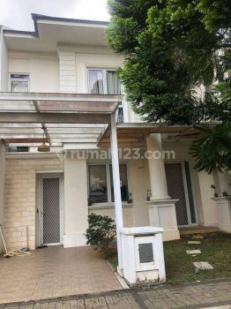 Dijual Rumah di Vanya Park BSD City Bagus
