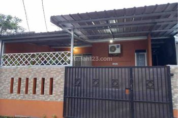 Rumah Sudah Renovasi di Perumahan Bukit Mekar Wangi, Bogor