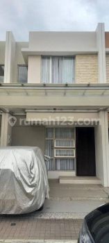 Rumah 2 Lantai Baru Semi Furnished di Cluster Scarlet, Pik 2