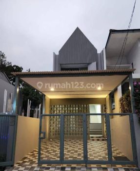RUMAH BARU DI BSD (DEKAT STASIUN KERETA API)