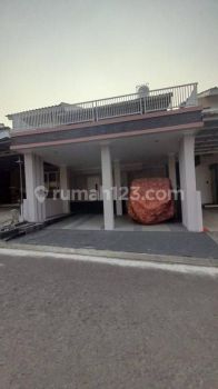 Dijual Rumah 2 Lantai Bagus, Aman Dan Nyaman di Legenda Wisata