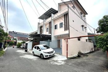 Non.417 Rumah hook Hoki new cantik 2.5 Lt lokasi Strategis