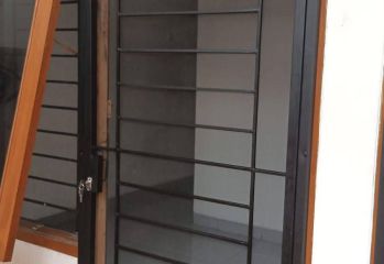 Disewakan rumah petak di perumnas klender jl teratai putih 1 gg 3