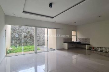 Hot Sale.. Hunian Nyaman Terawat Diarea Pondok Hijau, Bandung