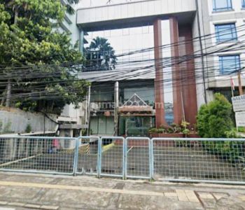 Gedung 4 lantai di Menteng Jakarta Pusat