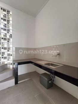 Rumah View Danau, Pantai Indah Kapuk 2, 120m²