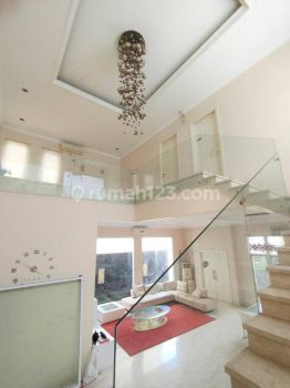Dijual Murah Banget Rumah Taman Beverly Golf Karawaci Furnish