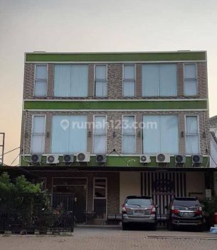 Ruko Gandeng 3lantai Dan Luas Siap Pakai