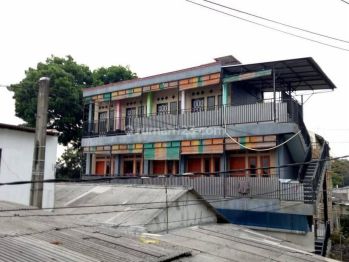 Ruko dan kontrakan pinggir jalan dikawasan industri  jalan raya Cianjur bandung