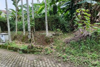 Dijual Tanah Seluas Krg Lebih 500 M2