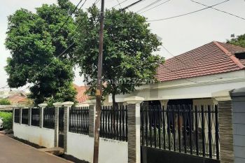 Dijual Cepat Sangat Murah Rumah Untuk Kost Kemanggisan