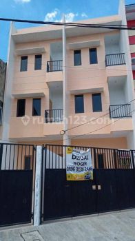 rmh strategis bebas banjir lingkungan nyaman bersih nyaman tenang aman