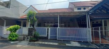 Rumah 2 Lantai Bagus 1.45 M SHM di Taman Galaxy Bekasi, Bekasi