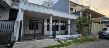 RUMAH SECOND SURABAYA TIMUR DEKAT KAMPUS, GUNAWANGSA MANYAR