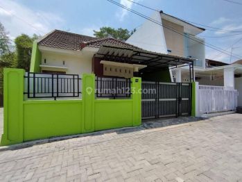 Rumah Murah Siap Huni Dalam Perumahan Lokasi Dekat Hyatt Dan Progo