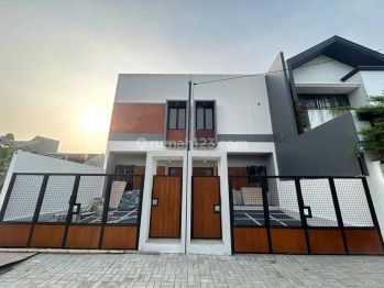 Rumah Baru 2 Lantai Free Biaya2 di Kodau Jatiwarna Bekasi