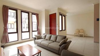 Sewa Rumah Siap Huni Setraduta