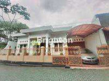 SEWA RUMAH BESAR JAKAL KM.6