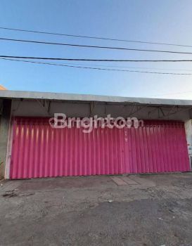 RUMAH 1 LANTAI & TOKO RUKO DI JALAN UTAMA, DI AREA RAMAI DAN PADAT PENDUDUK, ITC