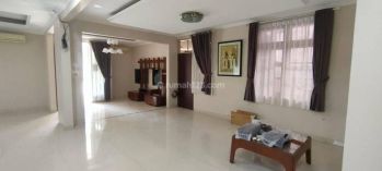 Medowgreen Cluster 6+1 Kamar Tidur. Luas Dan Nyaman. Posisi Depan