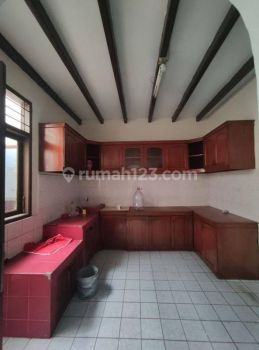 Disewakan Rumah Bagus di Tki1