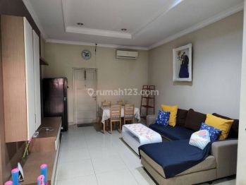 Rumah 3 Lantai Semi Furnished Siap Huni