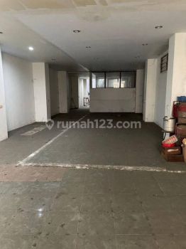 Dijual ruko 4,5 lantai masih layak pakai di daerah Sawah Besar