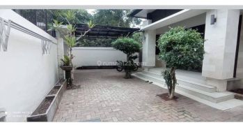 3 Bedroom Villa In Puri Gading Area For Yearly Lease