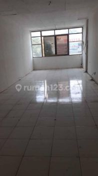 Ruko 3 Lantai Bagus Radio Dalam, Jakarta Selatan