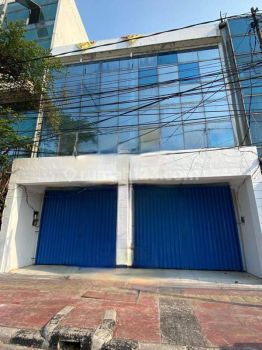 Disewa Ruko Gandeng Angkasa Raya Uku 9x15 Jln Raya 3 Lantai Cocok Buat Segala