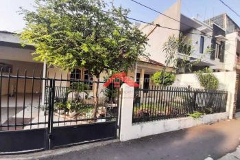 Rumah Tua hitung tanah Strategis Di Grogol(GRG68)