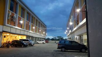 Ruko 3 Lantai Di Ciputat Lokasi Paling Rame