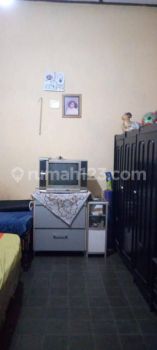 Rumah Dijual Hitung Tanah Saja di Sayap Pajajaran