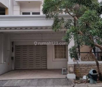 Disewa Rumah Opulence Green Lake Sunter Uku 8x18 Semi Furnished 3 Lantai Rapi