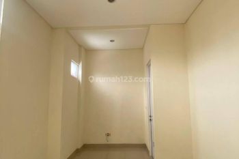 Sewa Rumah Ukuran 8x16  Unfurnished Bagus