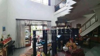 Bagus Terawat Rumah Bikin Betah, Dijual di Tubagus Ismail Bandung