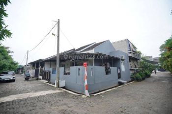 Rumah Super Luas 4 Kamar Lokasi Strategis Di Cluster Pamulang Kpr