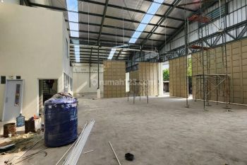 Disewakan Jual Murah Gudang Baru Pinggir Jalan Cocok Distributor Workshop Gudang