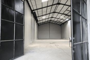 Gudang Siap Pakai 2 Unit Pergudangan Osowilangun