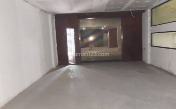 Ruko Gandeng 3 jl boulevard taman palem lestari 5 lantai posisi ramai