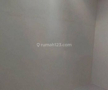 Rumah 2 Lantai di Magnolia Park 9 Tangerang Strategis Nego