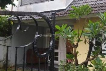 Rumah Sewa di Kemang Timur , Jakarta Selatan