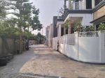 thumbnail-dijual-rumah-mewah-hook-luas-di-bintara-bekasi-kota-2