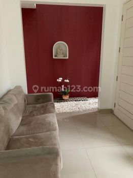 Rumah Cantik Minimalis Permata Buana Jakarta Barat