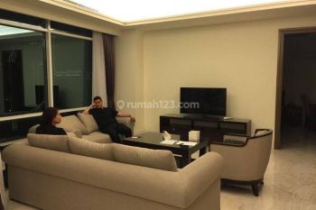 Disewakan Apartemen Botanica 2 Kamar Tidur Bagus Furnished