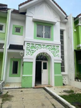 Rumah 2 Lantai Bagus SHM di Cluster British, Tangerang Bsd 857