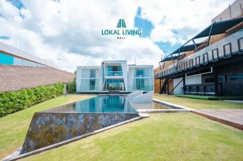 Villa 5 Kamar Dengan Kolam Renang dan View Pemandangan Sawah di Canggu