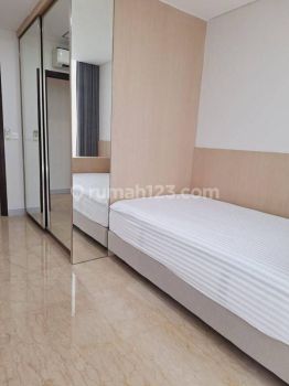 Disewakan Apartemen Lavenue 3 Kamar Tidur Bagus Furnished