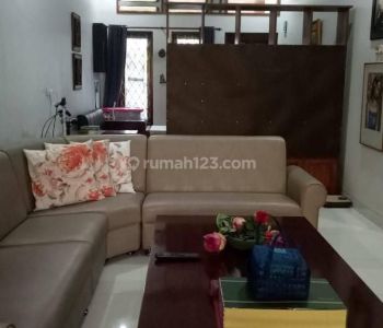 Sale Rumah: Rumah di Antapani